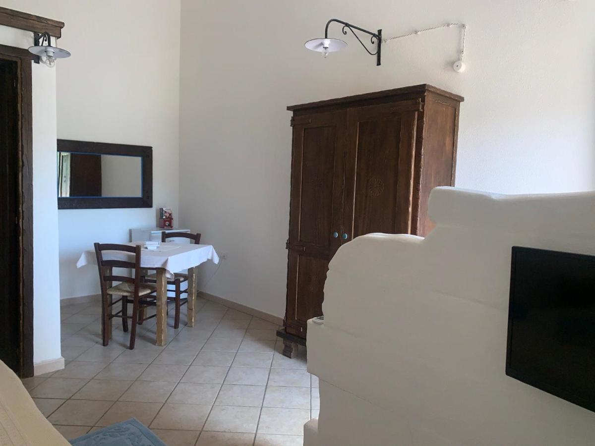 Canne Al Vento Galtellì Exteriör bild