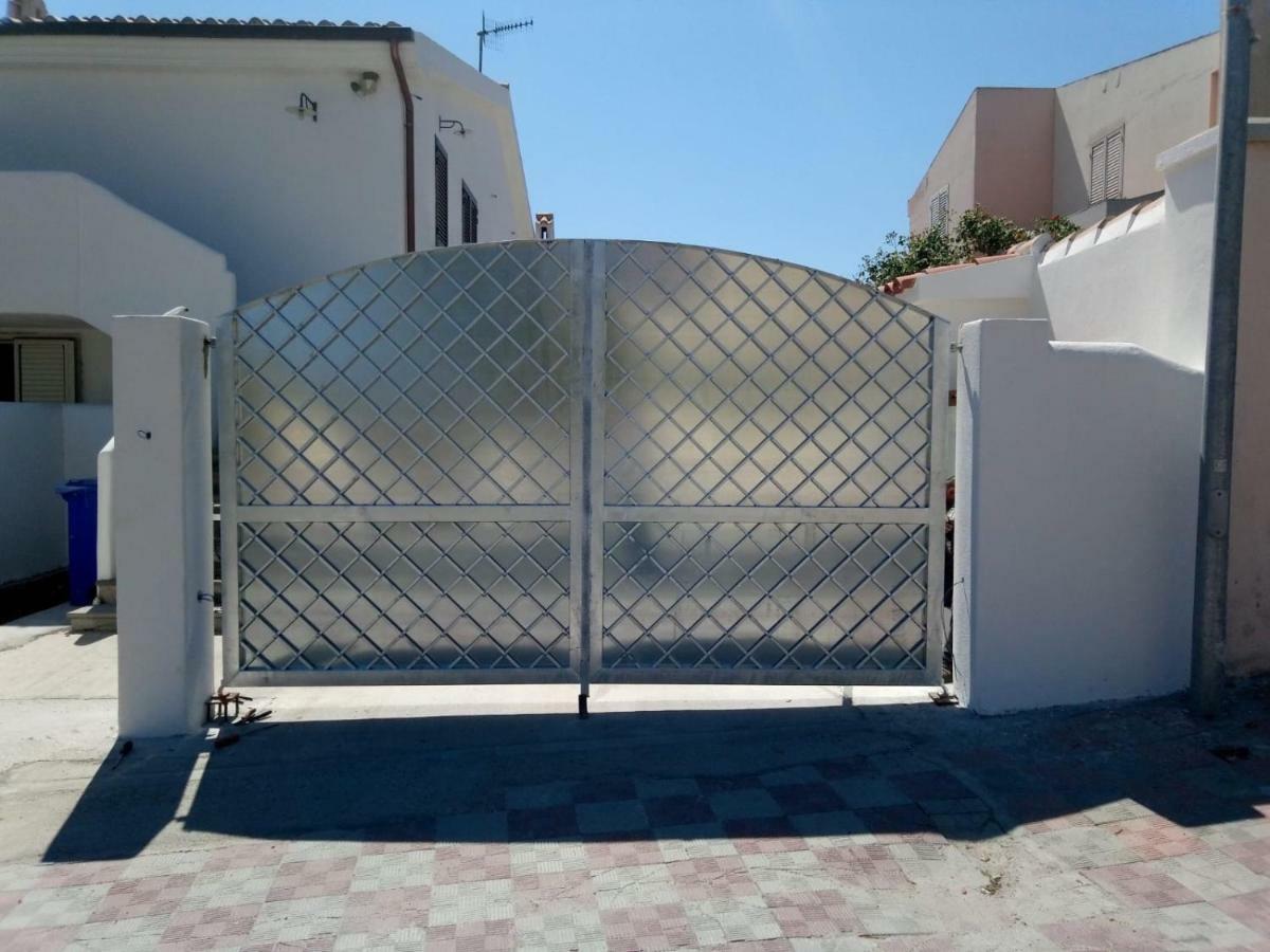 Canne Al Vento Galtellì Exteriör bild